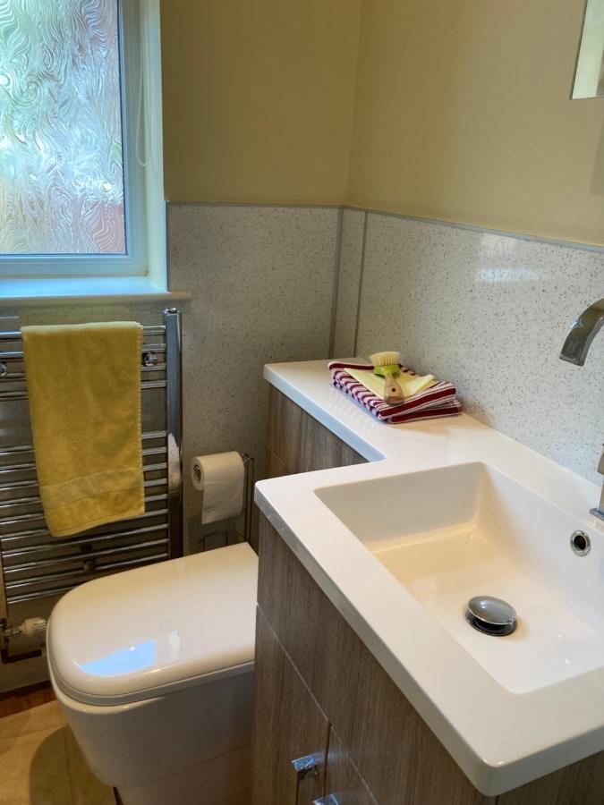 Hotel The Buttery Brundall Esterno foto