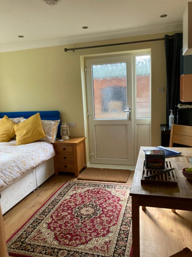 Hotel The Buttery Brundall Esterno foto